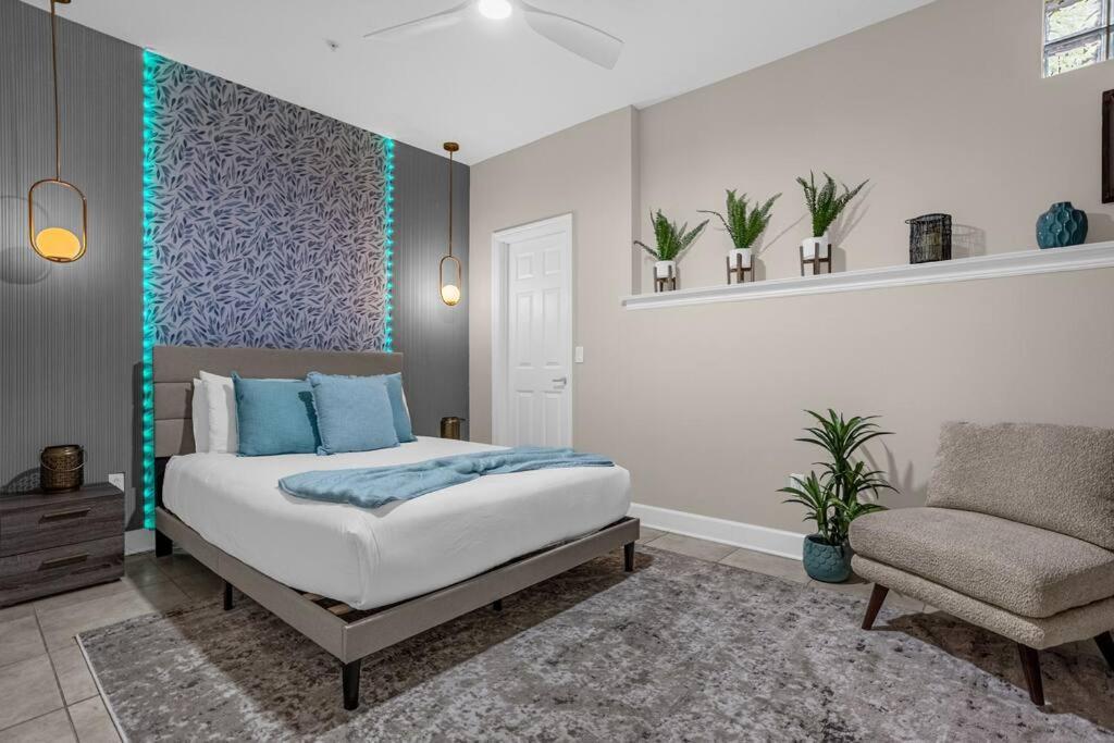 Holiday home Themed 4br Family Townhome Inside Area *