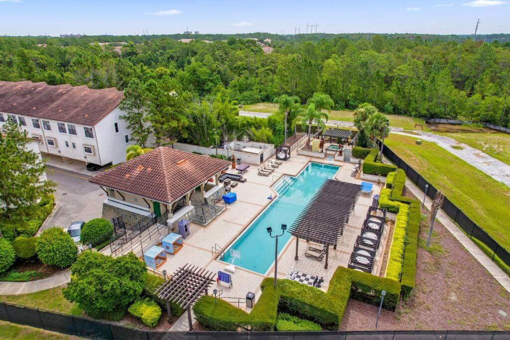 Holiday home Themed 4br Family Townhome Inside Area Orlando