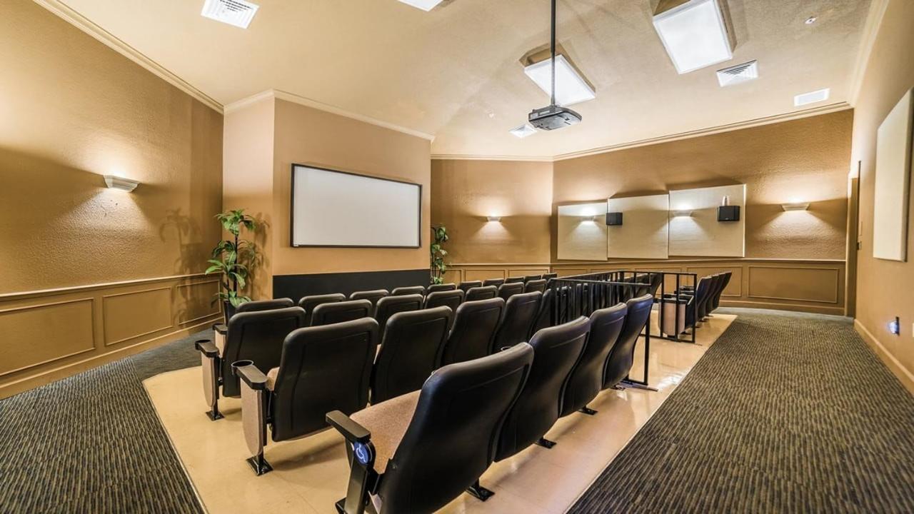 Apartment Windsor Hills 1040 By Orlando