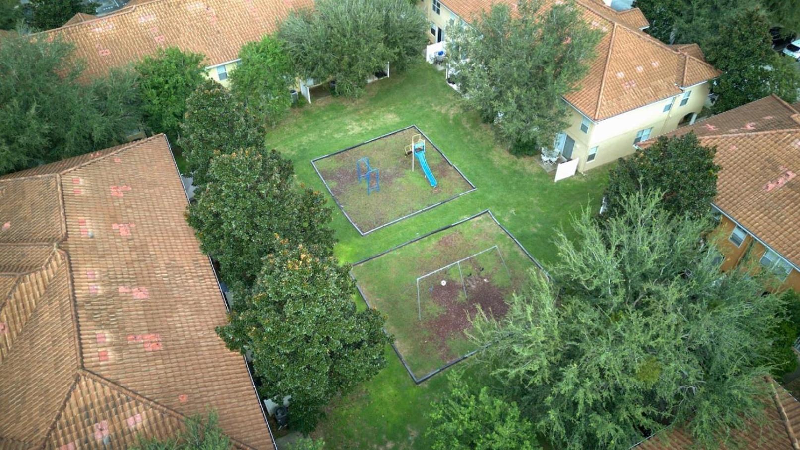 Holiday home Pet Friendly 20 Min To Disney Free Wifi!