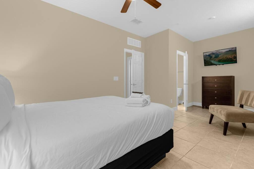 Stunning 4br Family Townhome 5 Min From World * Orlando