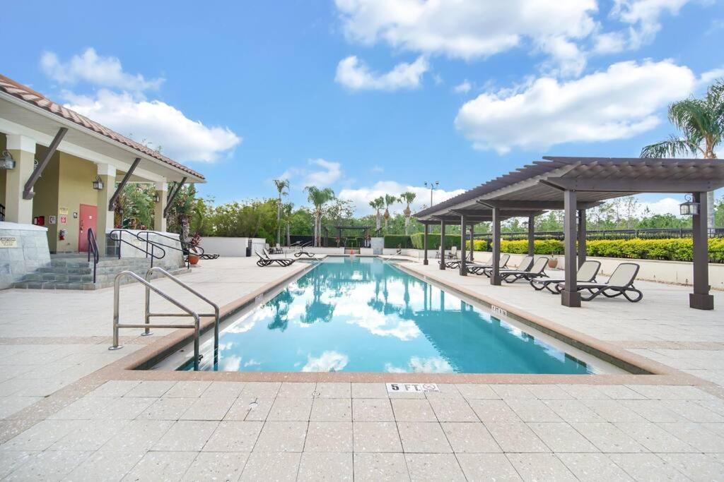 Stunning 4br Family Townhome 5 Min From World * Orlando