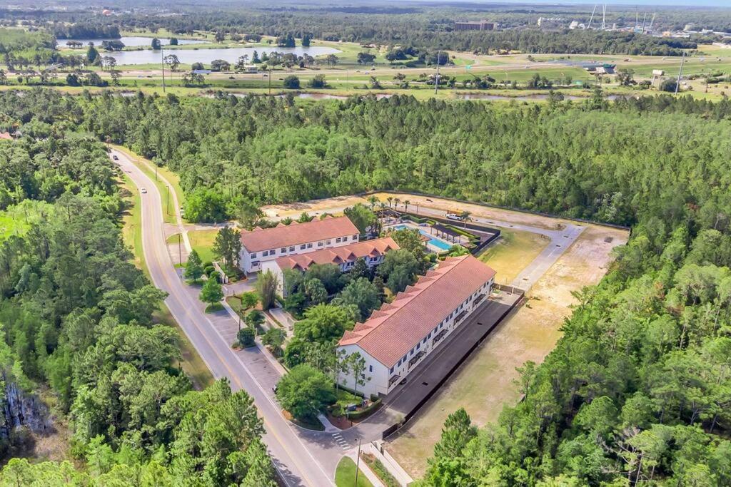 Stunning 4br Family Townhome 5 Min From World Orlando