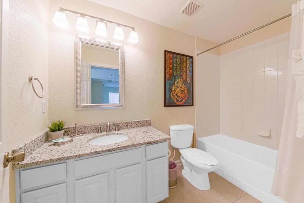 Casa Del Sol - 5 Bed 5 Bath Windsor Hills 3 Miles From Holiday home