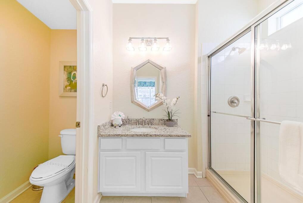 Holiday home Casa Del Sol - 5 Bed 5 Bath Windsor Hills 3 Miles From *
