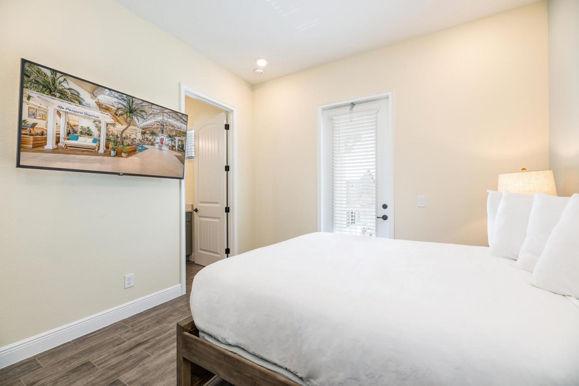 Inviting With Private Pool Near With Margaritaville Access - 8022kd Holiday home Orlando