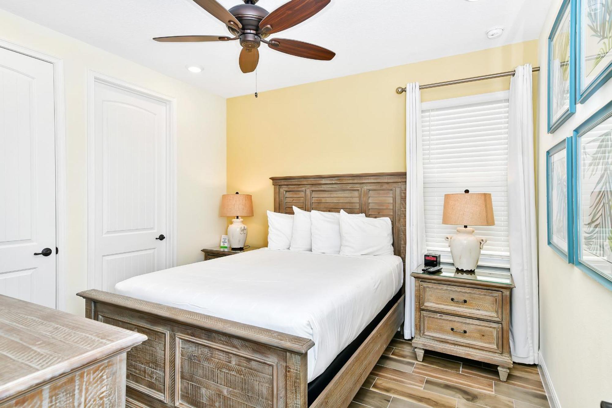 Holiday home Beachy Daze Near With Margaritaville Access - 2916sr