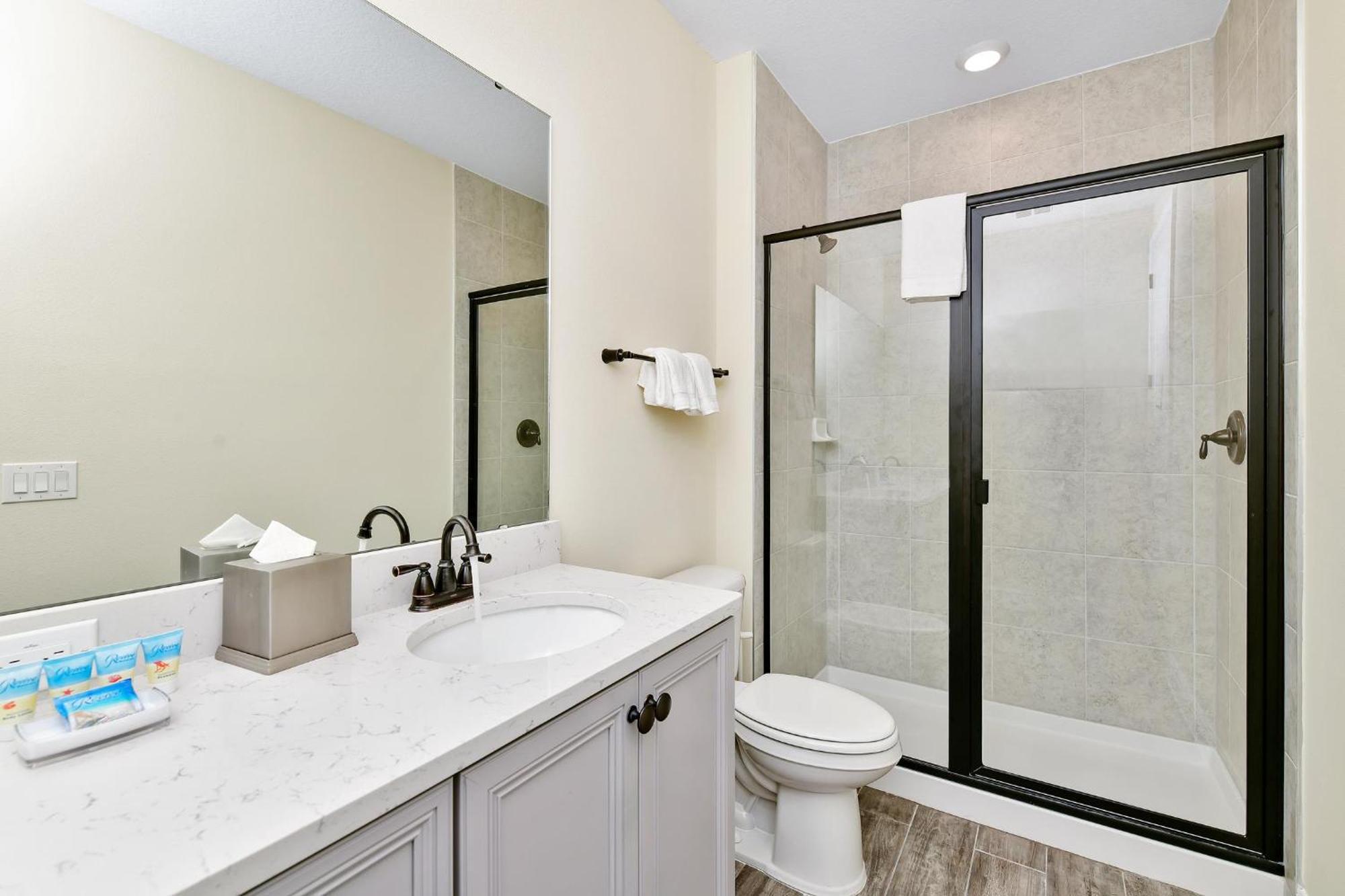 Tropical Near With Margaritaville Access - 3005cs *