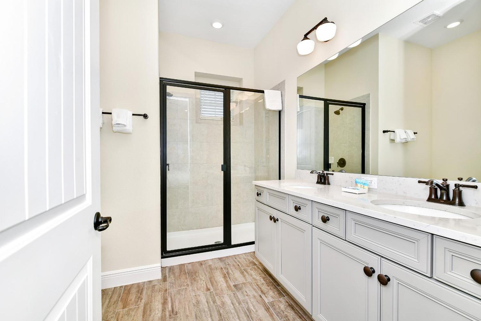 Sunny With Private Pool Near With Margaritaville Access - 8021kd Holiday home