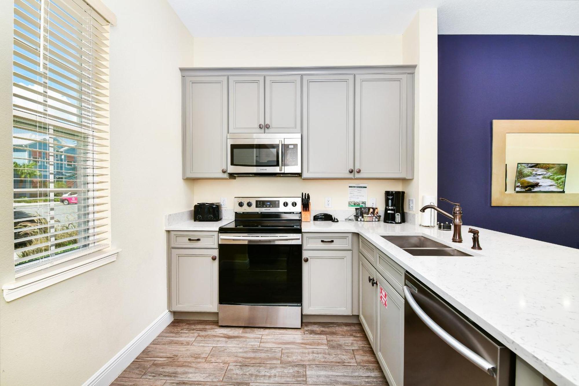 Beautiful With Hot Tub Near With Margaritaville Access - 8053ls *