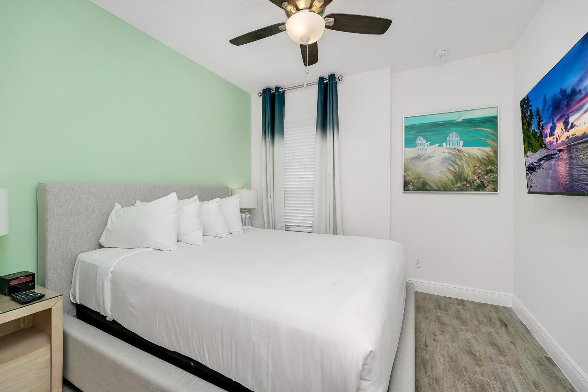 Villa Beautiful Waterfront Near With Margaritaville Access - 3017cs