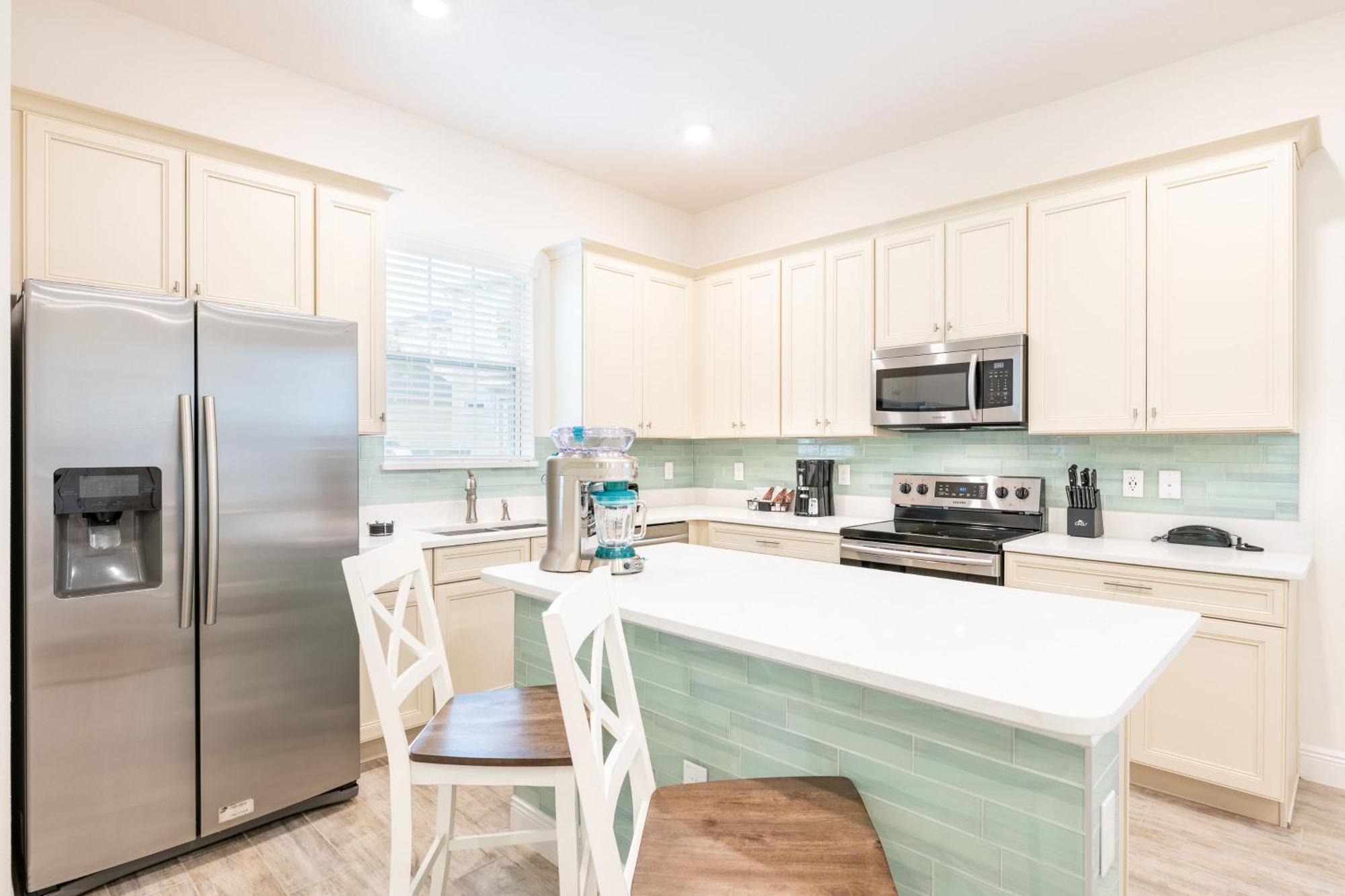 Cozy Peach Near With Margaritaville Access - 8029dr