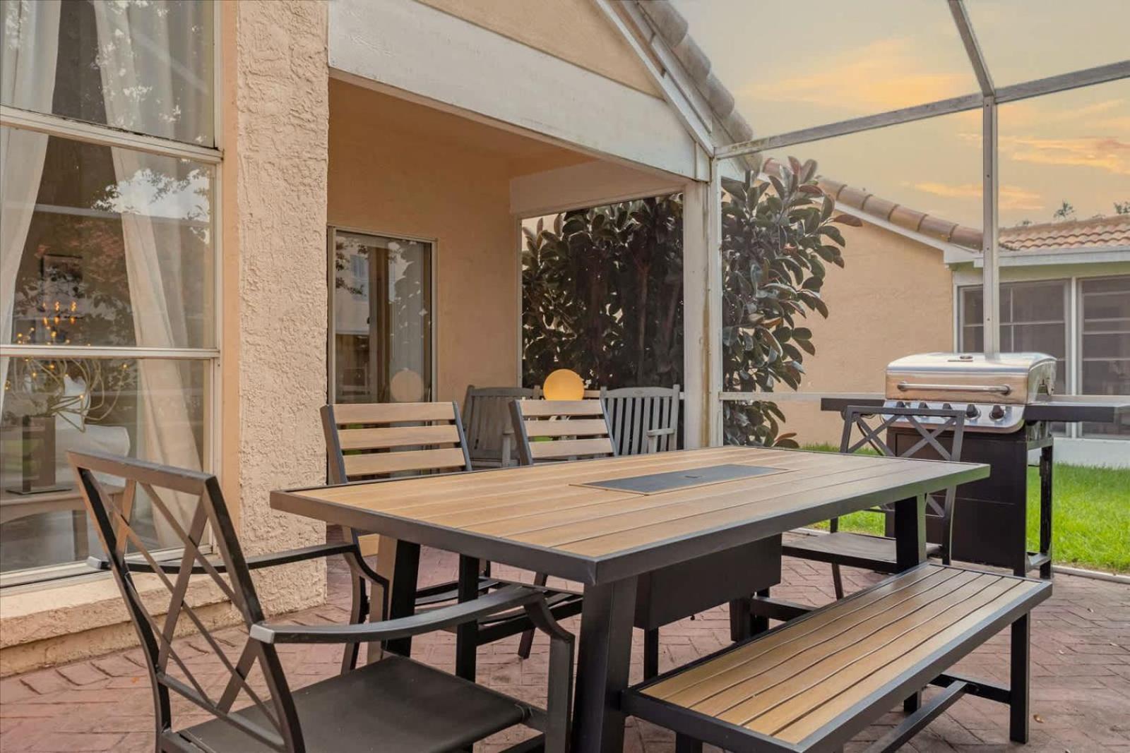 Luxury 4br At Ventura Golf And Country Club