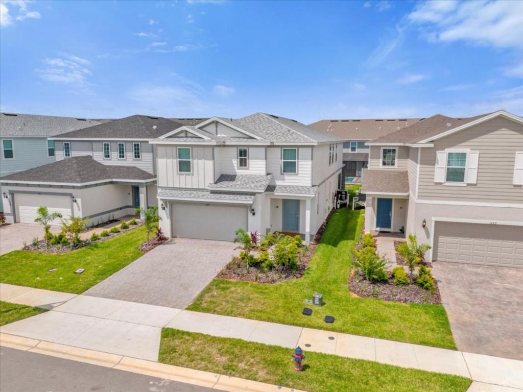 Holiday home 7 Bedrooms- 5 Bathrooms- Windsor Cay1285er *