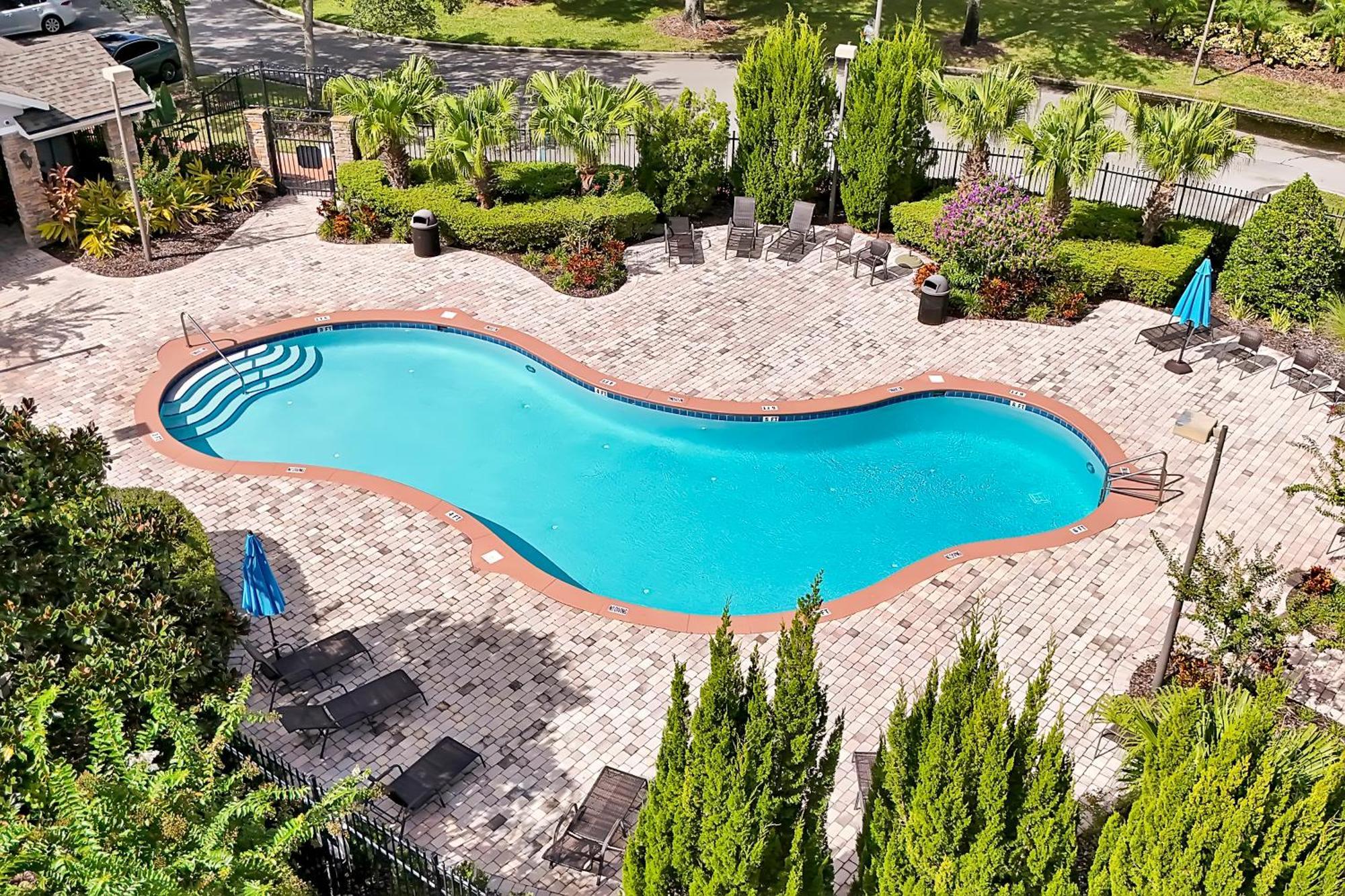 Holiday home Entire W/ Private Pool,gated Near