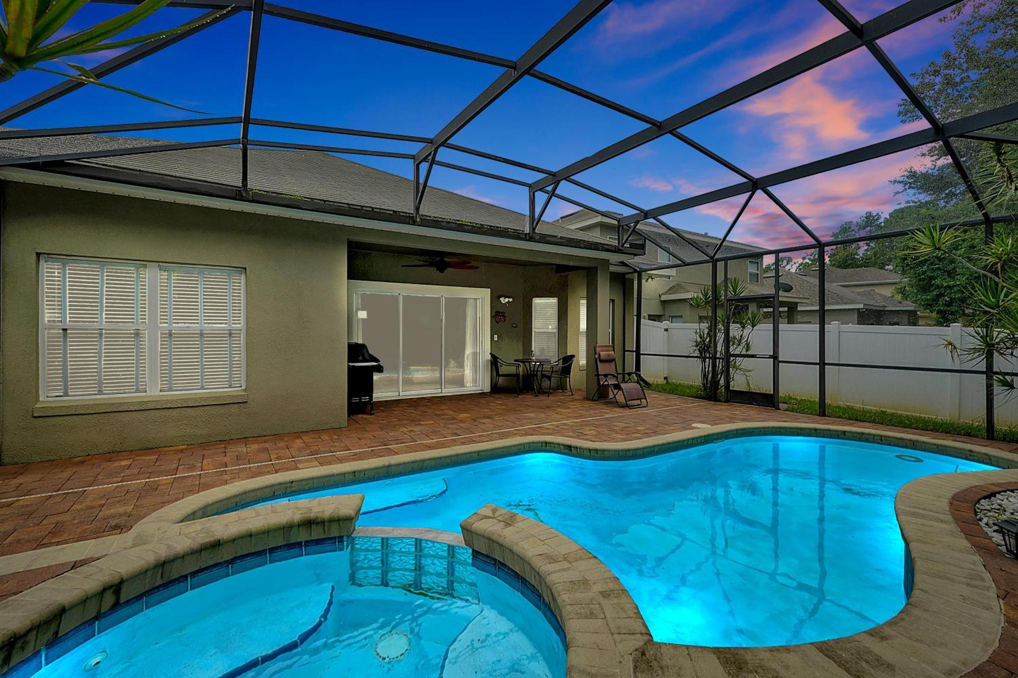 Entire W/ Private Pool,gated Near Orlando