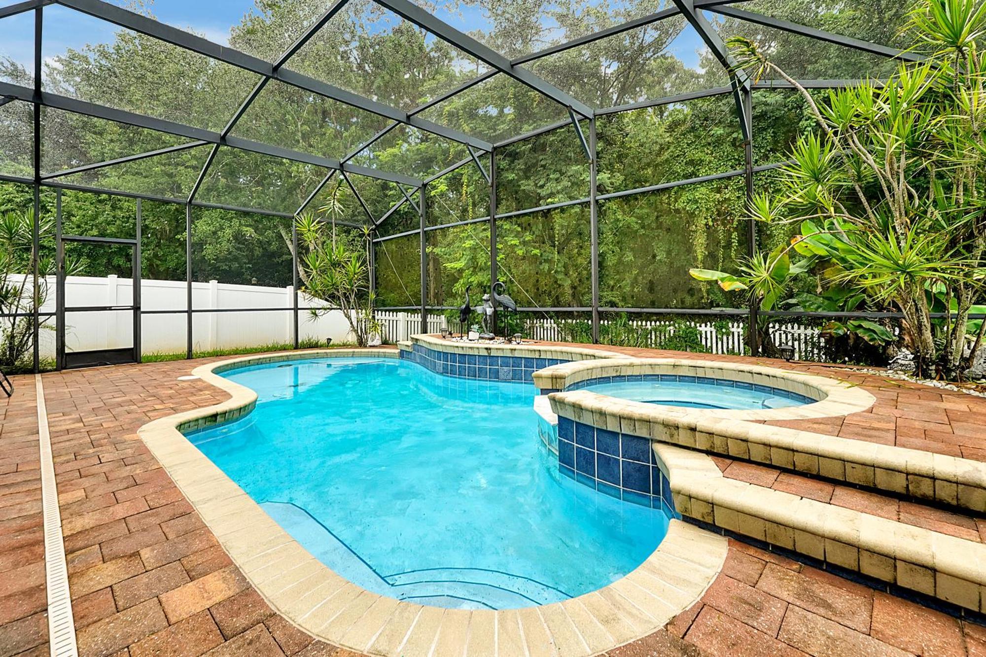 Holiday home Entire W/ Private Pool,gated Near *