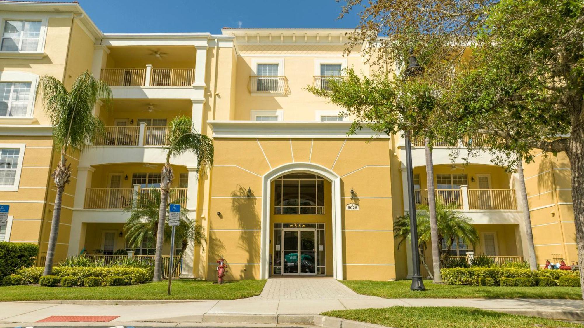 Holiday home Wonderful Vacation With Balcony At Vista Cay Vc5025-103 *