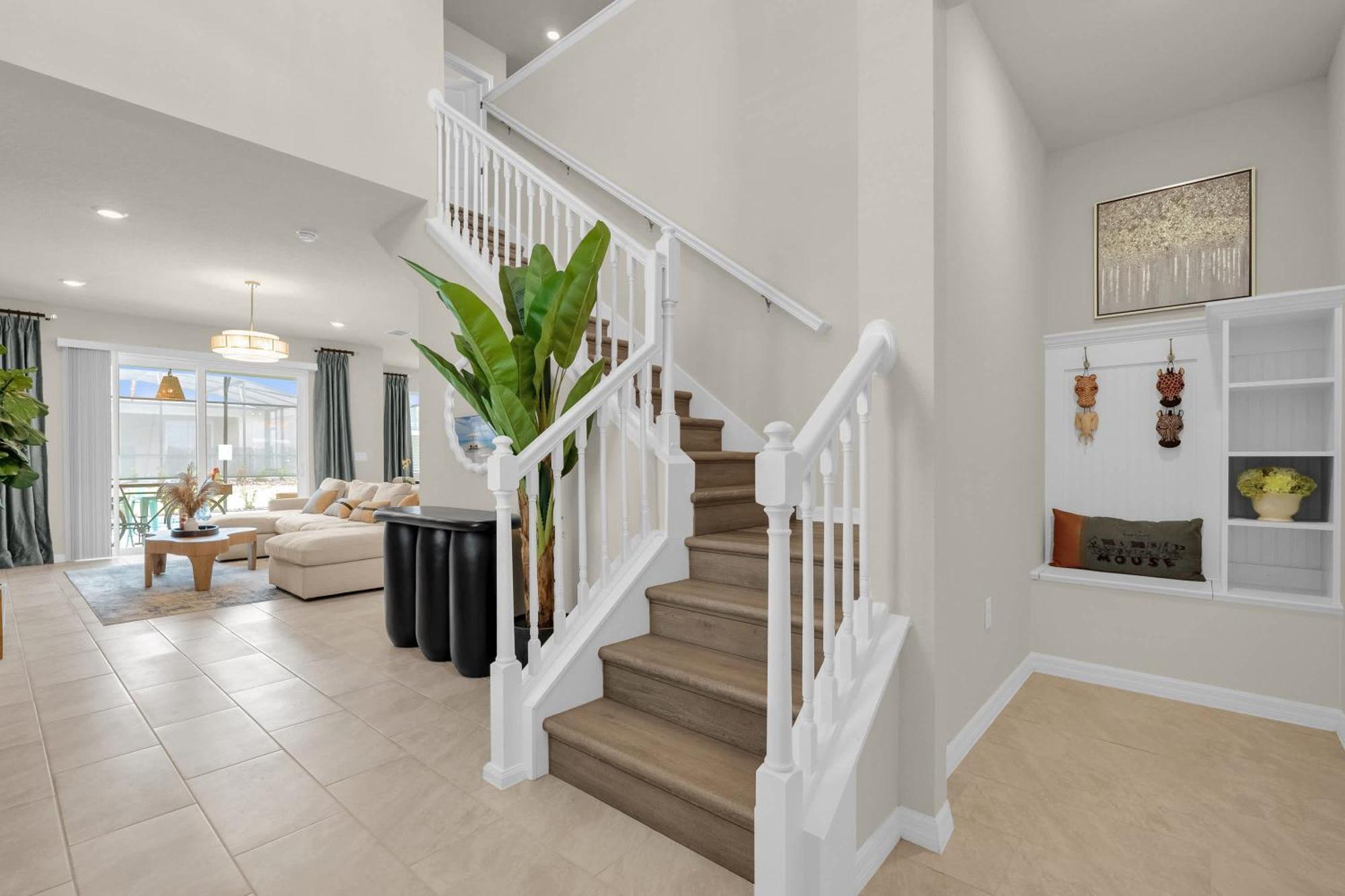 Upstay - Movie Mansion At Windsor Island
