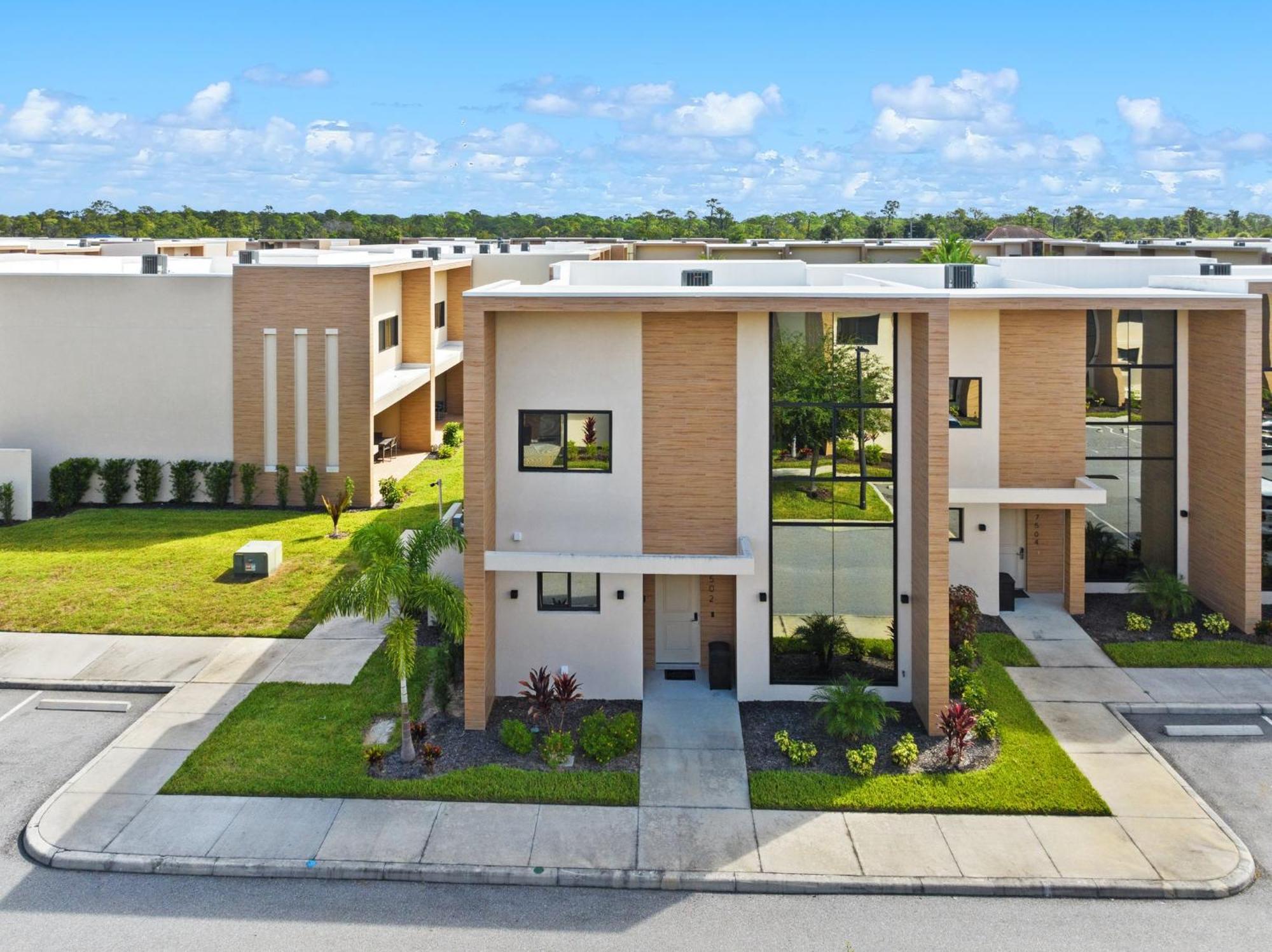Villa Magic Village - Near - 4bdr