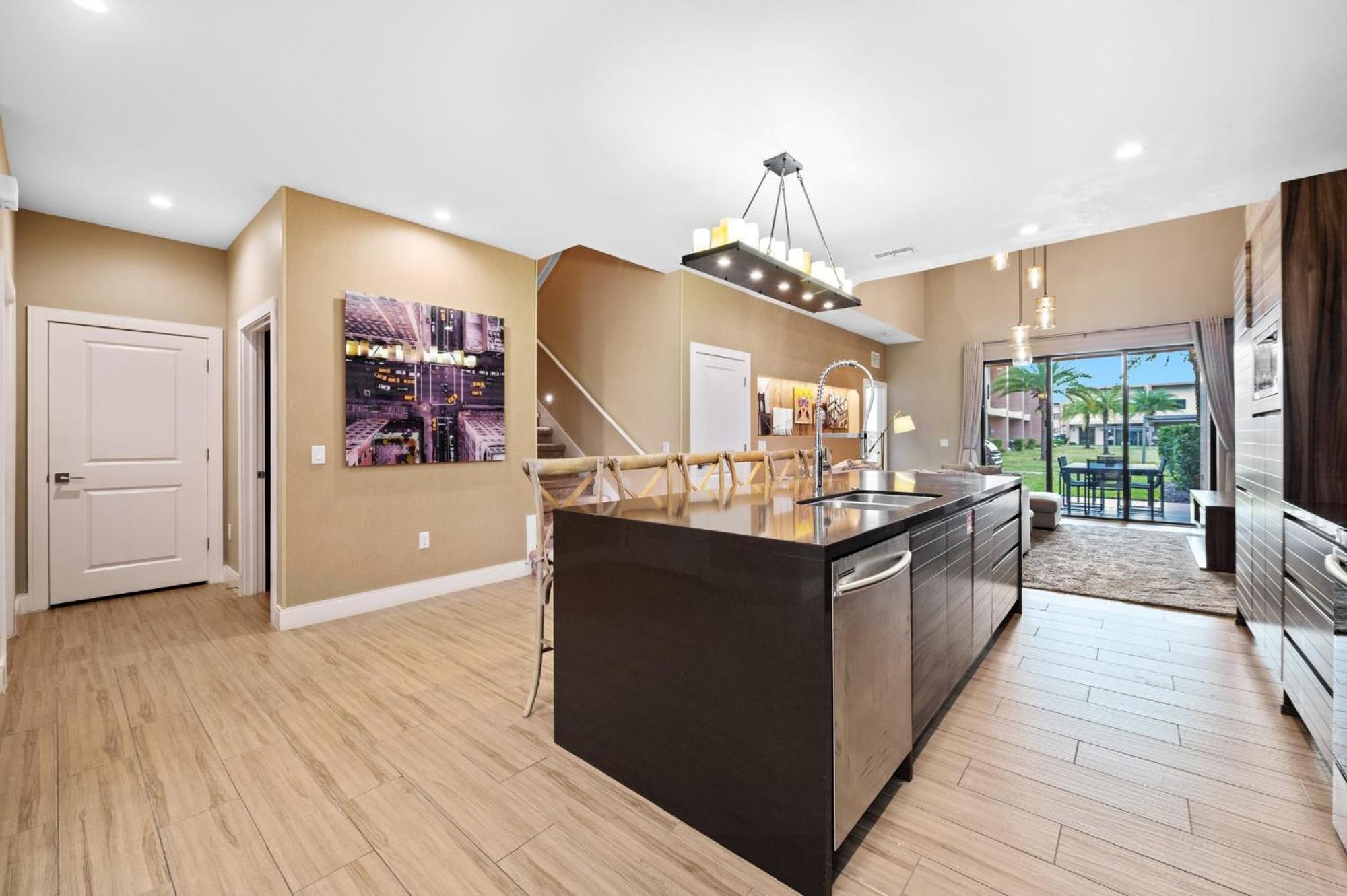 Magic Village - Near - 4bdr Villa *