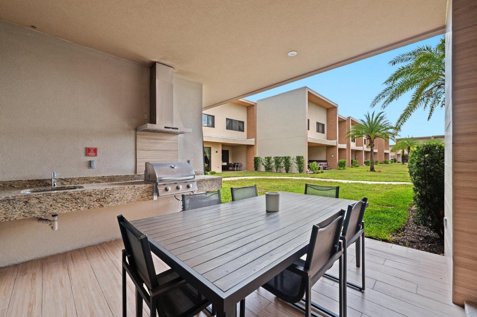 Villa Magic Village - Near - 4bdr *