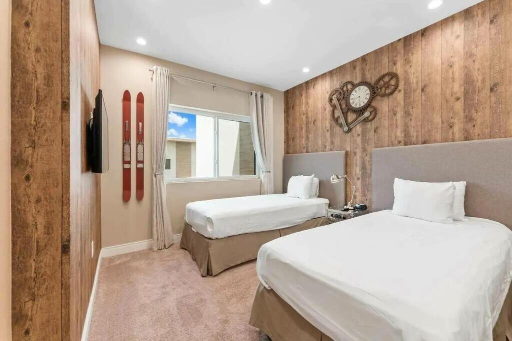 Elegant Single W 3 Bd Breathtaking View Orlando