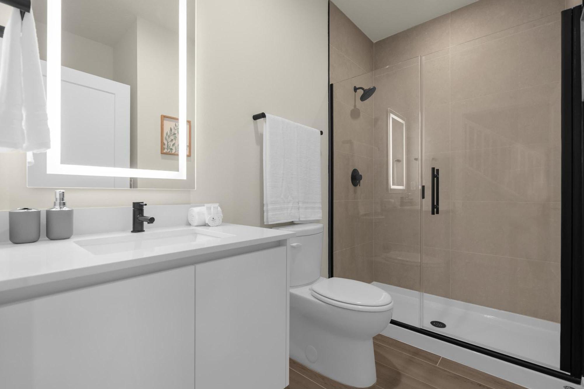 Upstay - Townhouse With Private Pool And Foosball Holiday home