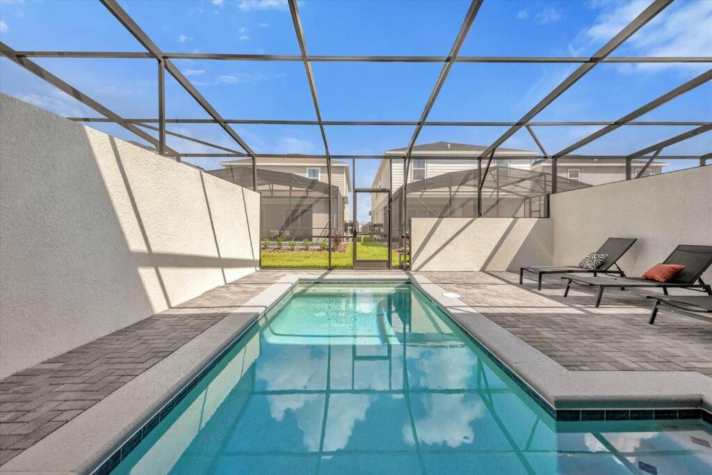Dluxx Brand New House Just 9miles From 1224 Orlando