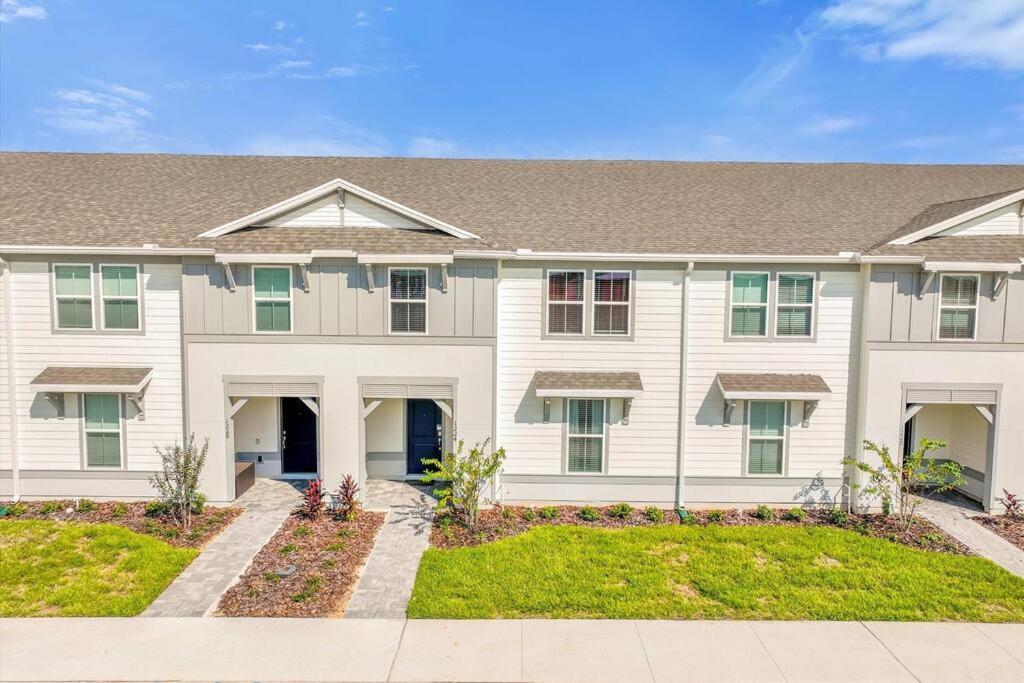 Dluxx Brand New House Just 9miles From 1224 Orlando