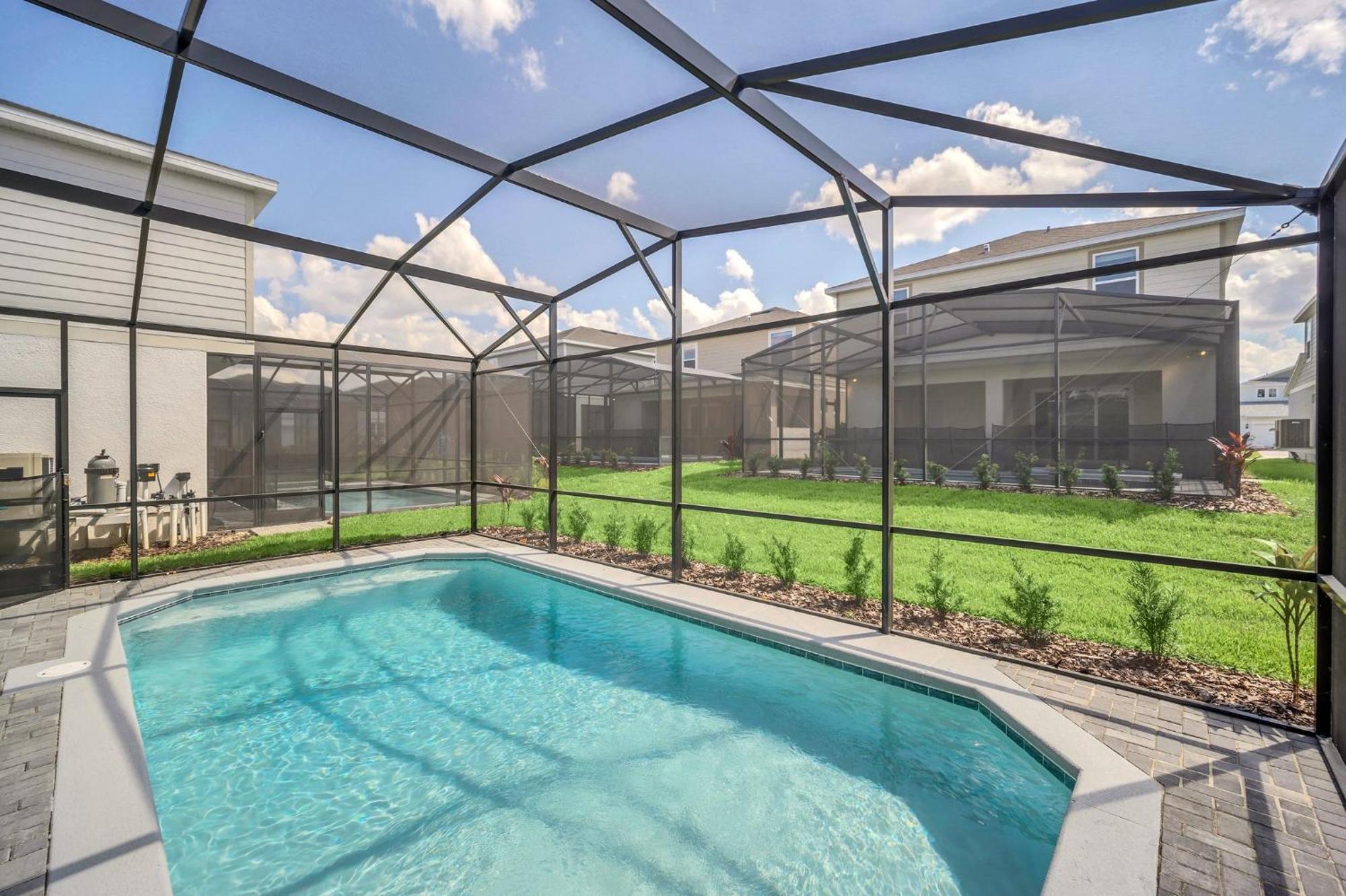 Family-friendly 5-bedroom With Pool In Windsor Cay * Orlando