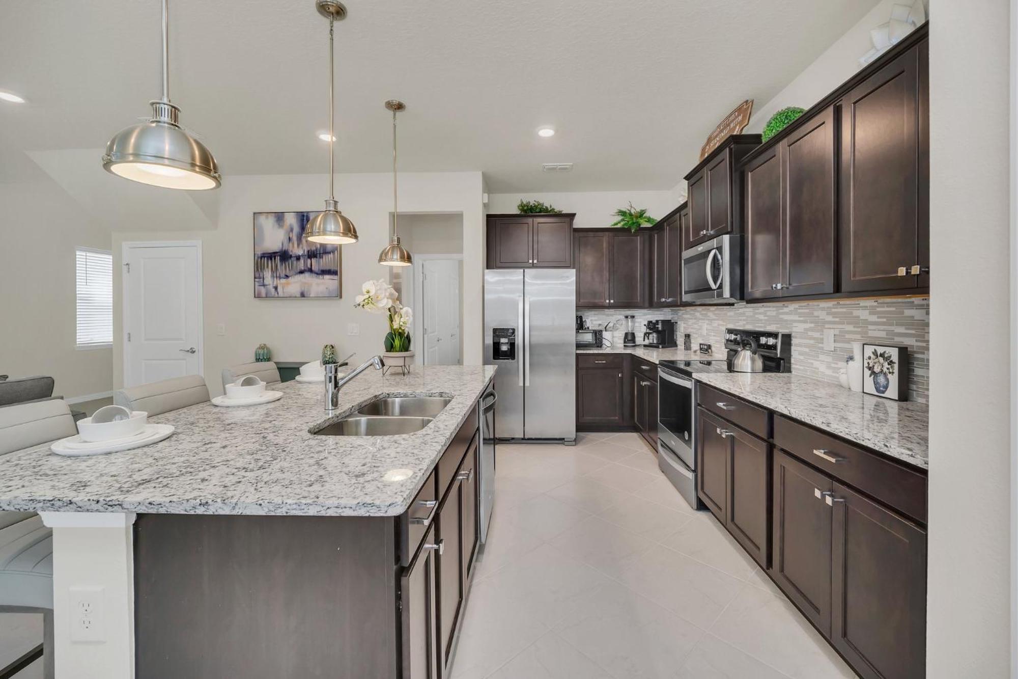 Family-friendly 5-bedroom With Pool In Windsor Cay Holiday home Orlando