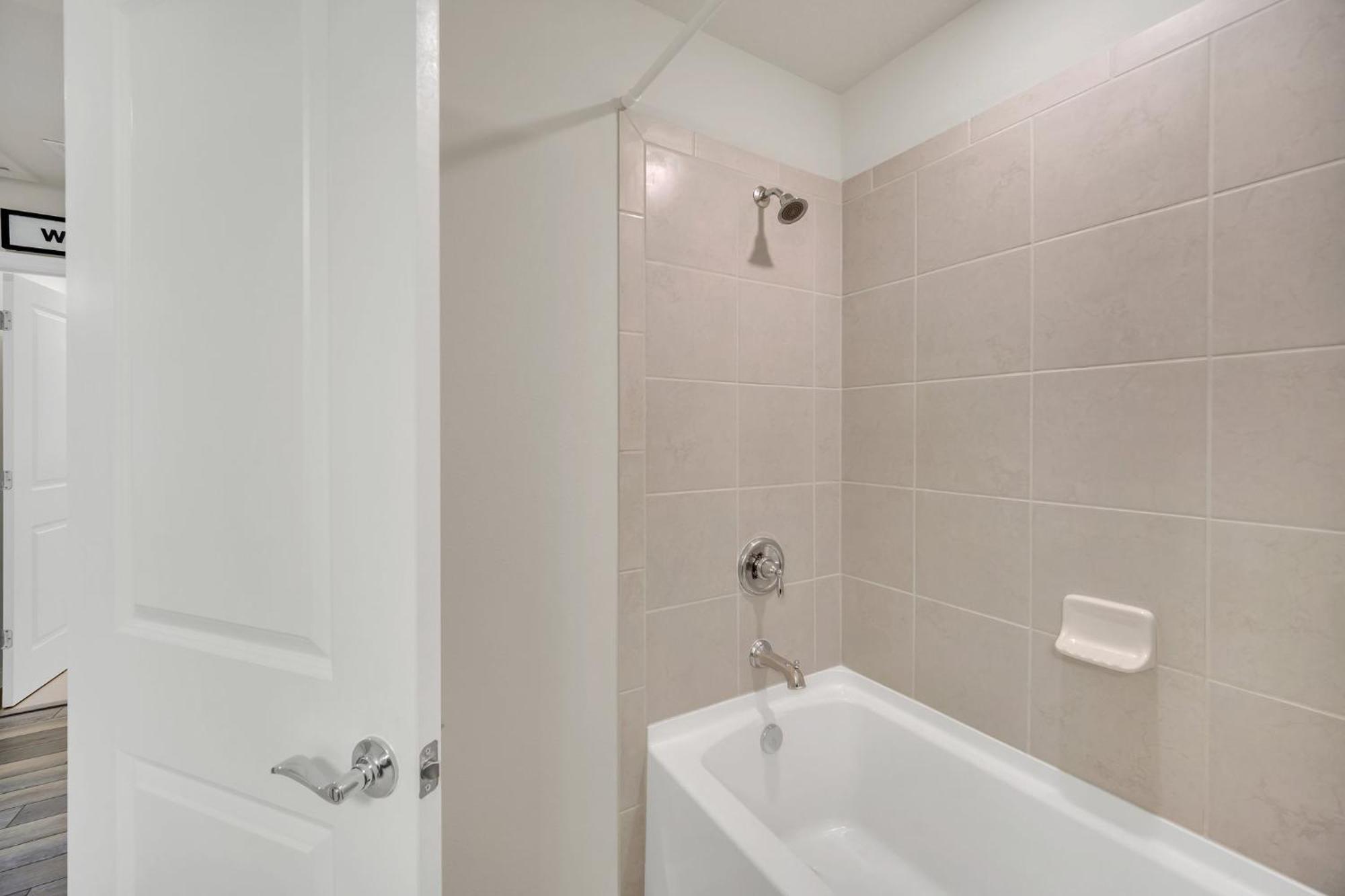 Holiday home Family-friendly 5-bedroom With Pool In Windsor Cay *
