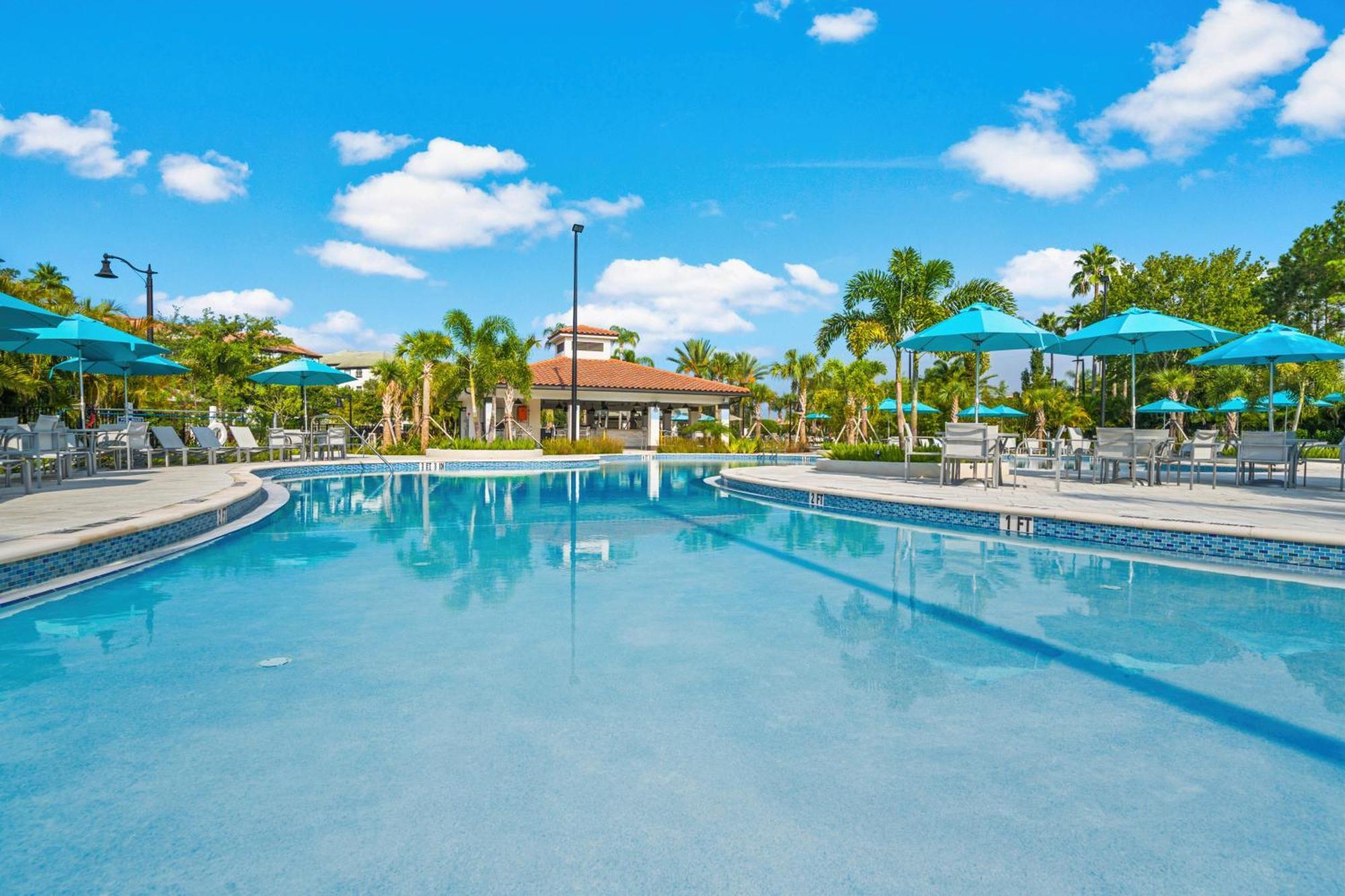 Vista Cay W Free Access, Near Apartment Orlando