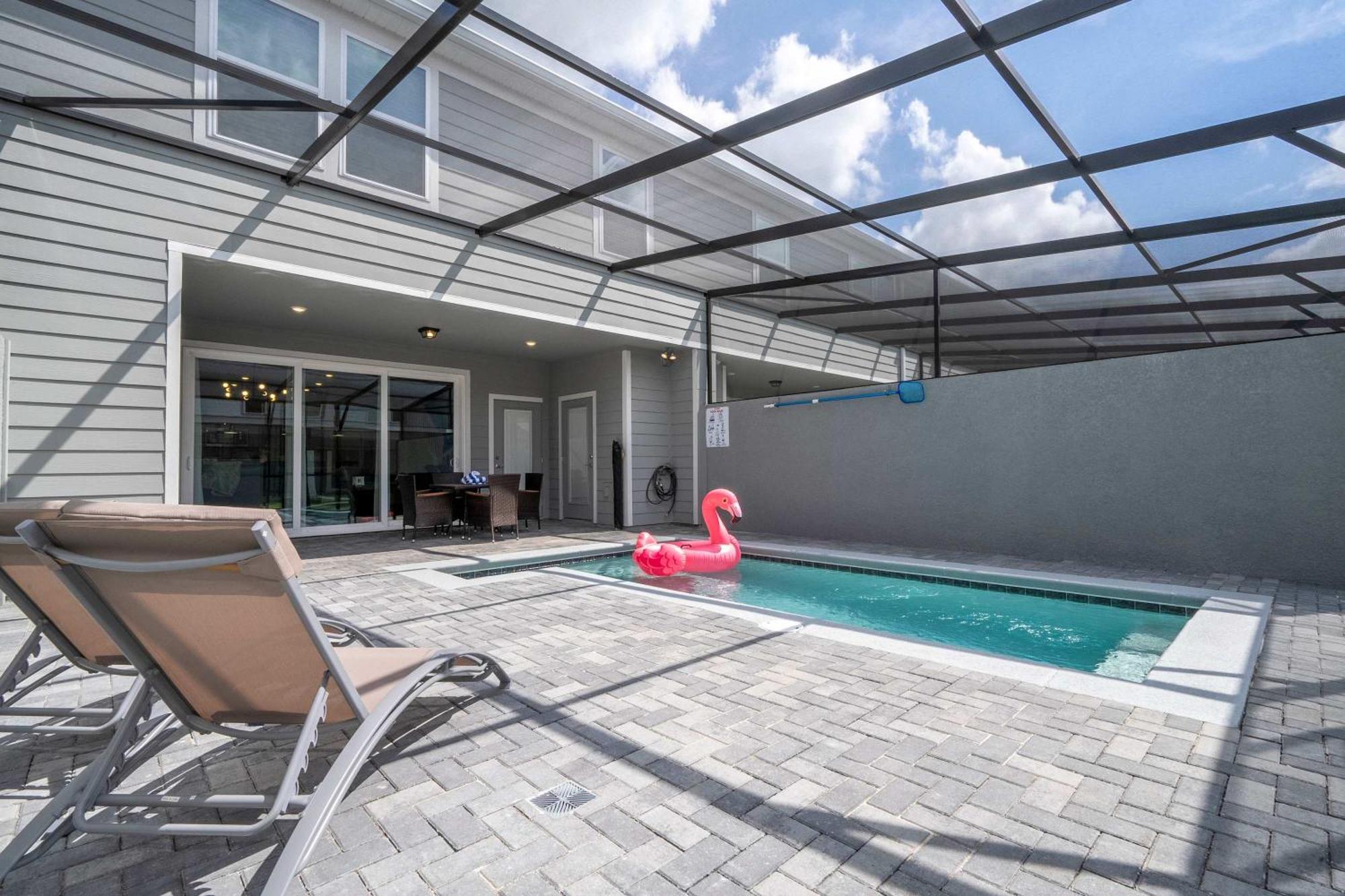 Family Friendly 5bd Close To At Windsor Cay 1269 Holiday home