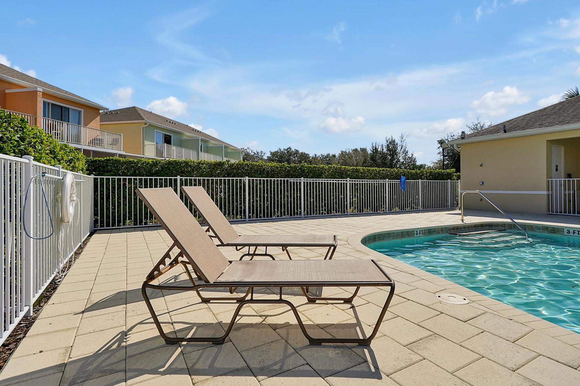 Family-friendly W/ Pool & Perks Near Holiday home *