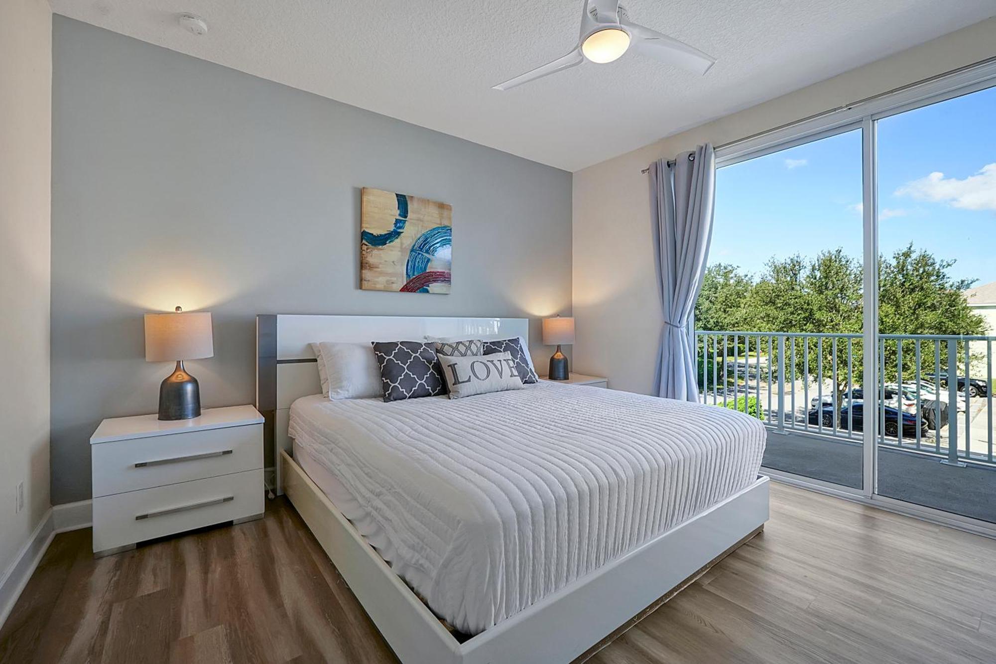 Holiday home Family-friendly W/ Pool & Perks Near