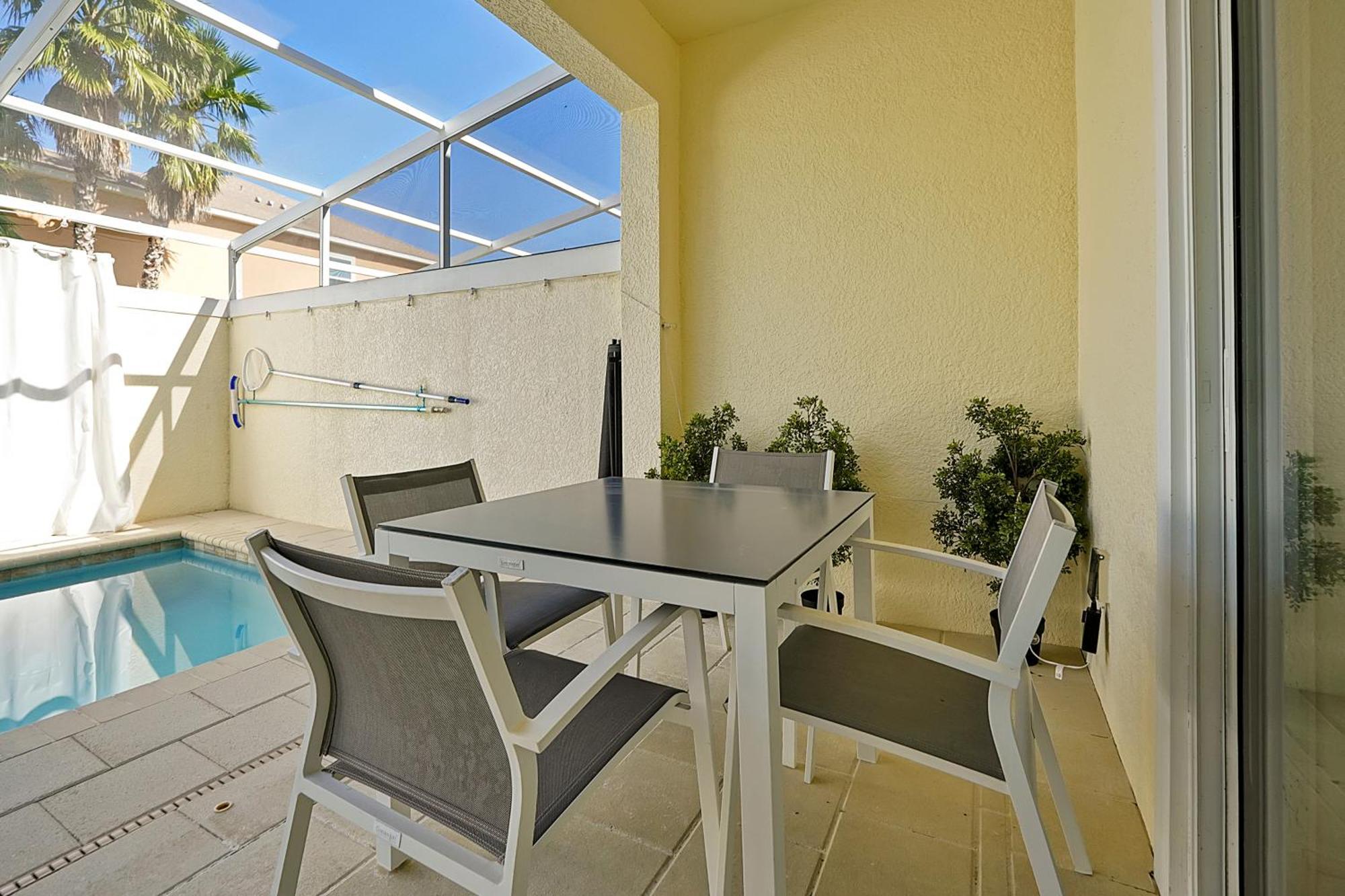 Family-friendly W/ Pool & Perks Near * Orlando