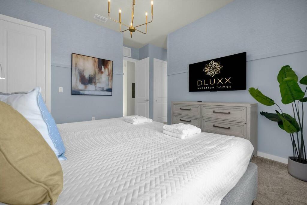 Dluxx Vacay 4 Miles From 5 7599 * Orlando