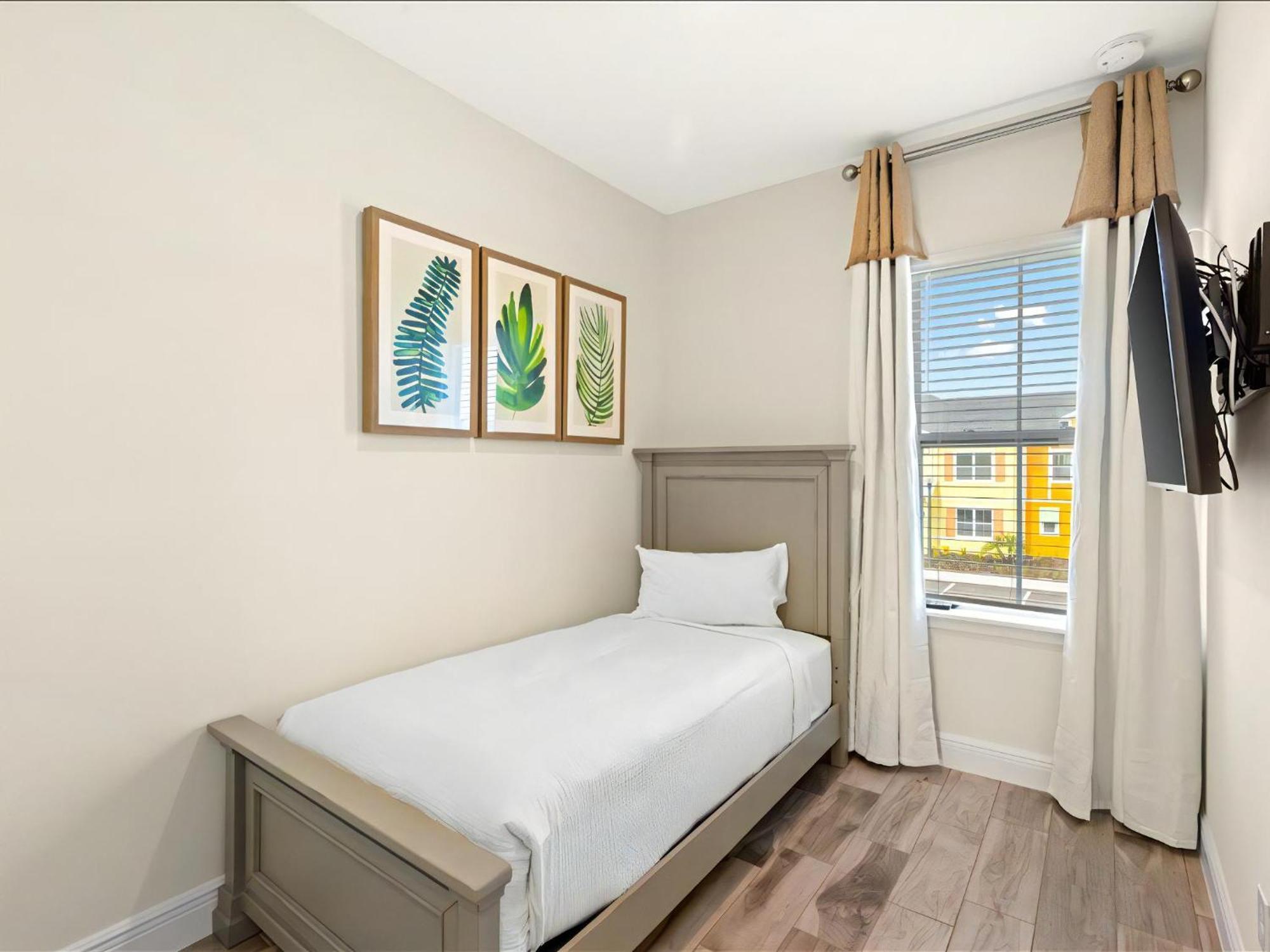 Villa Emerald Escape Near With Margaritaville Access - 2927cl