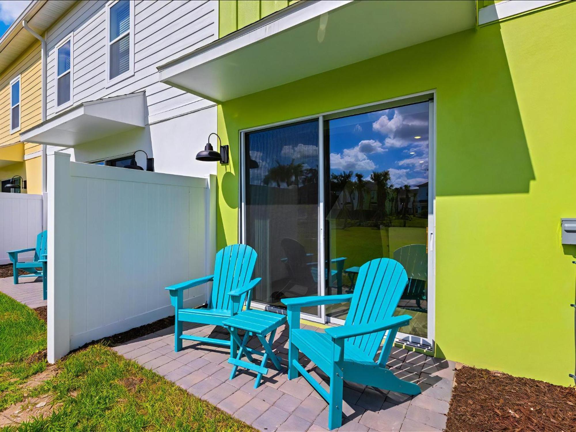 Emerald Escape Near With Margaritaville Access - 2927cl *