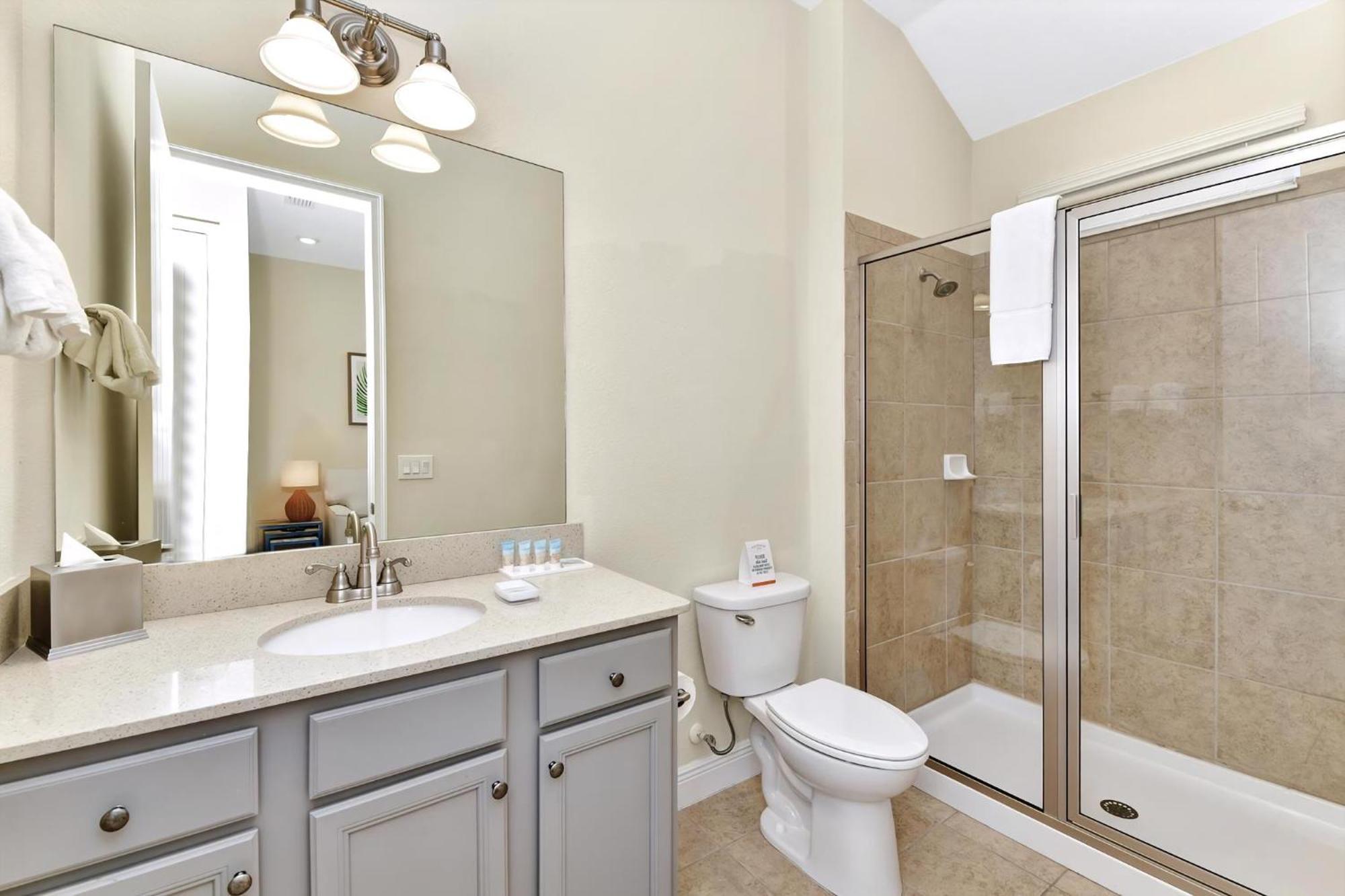 Holiday home Casa Blanca With Hot Tub Near With Margaritaville Access - 8032su *