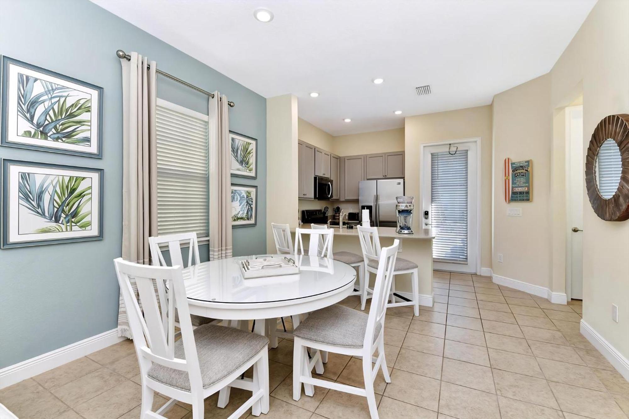 Casa Blanca With Hot Tub Near With Margaritaville Access - 8032su Holiday home