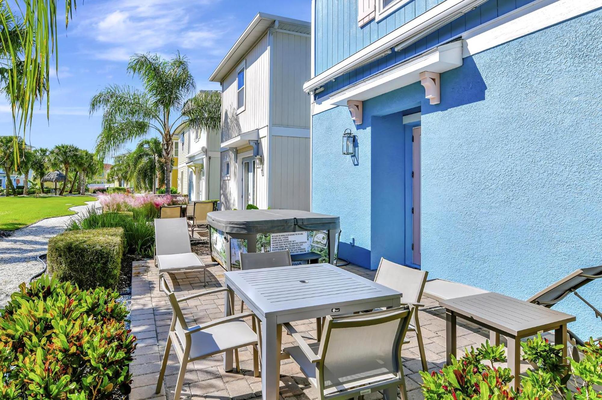 Casa Blanca With Hot Tub Near With Margaritaville Access - 8032su Holiday home *
