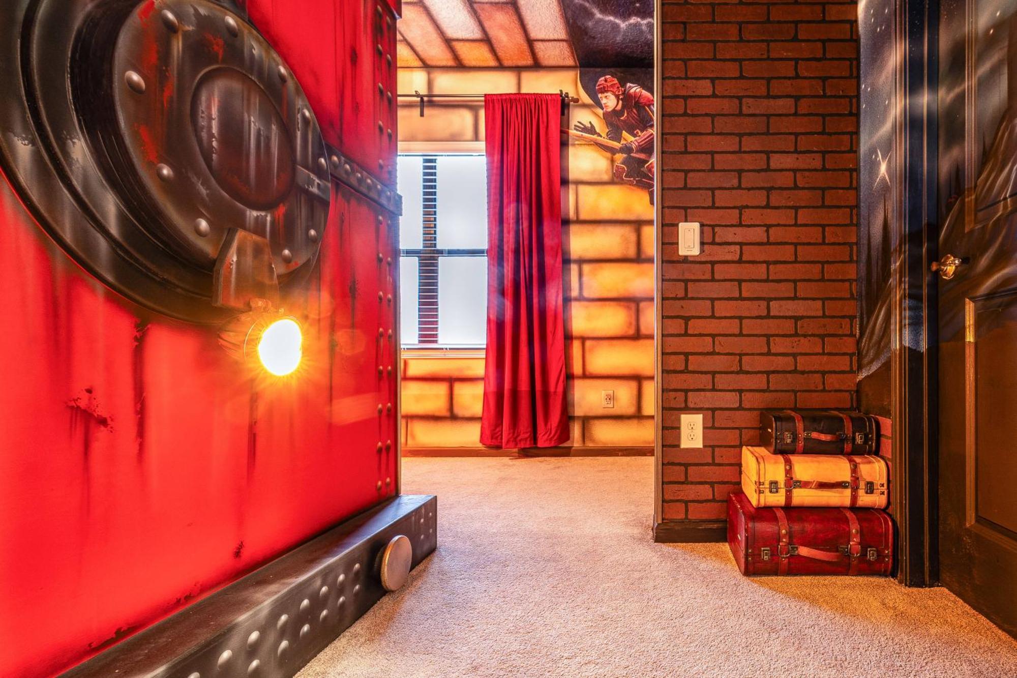 Themed Retreat 6br W Magical Private Pool