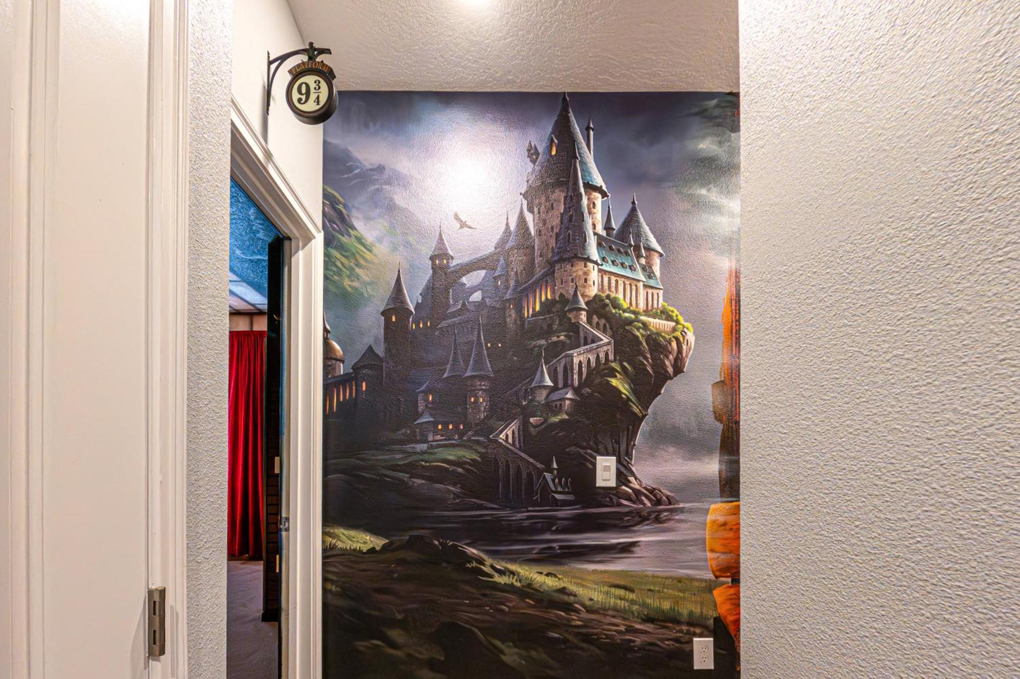 Themed Retreat 6br W Magical Private Pool Holiday home Orlando