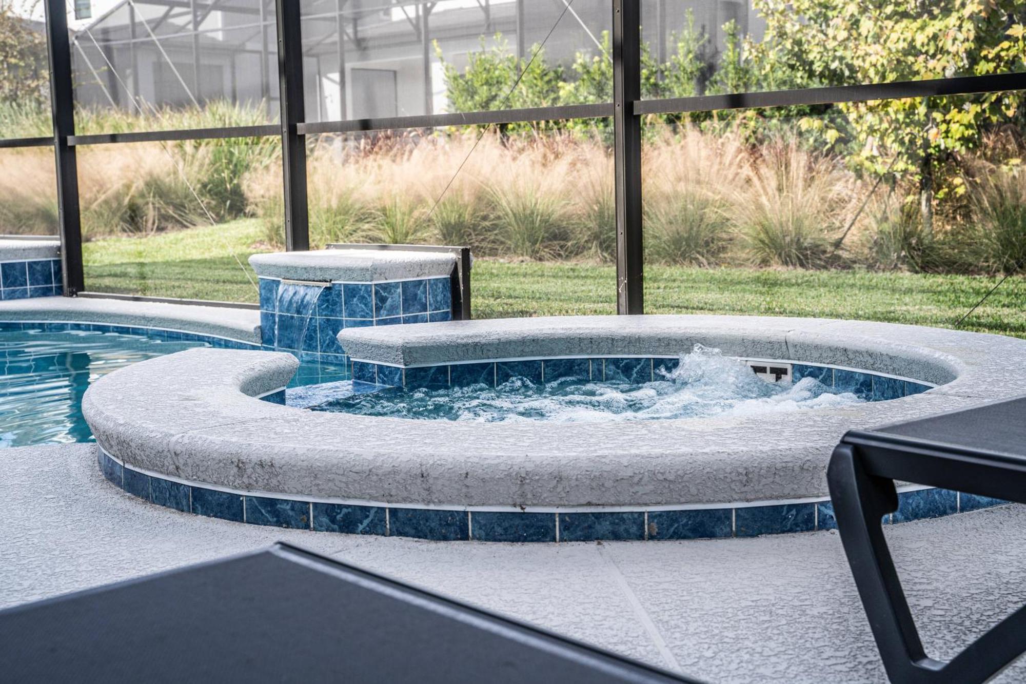 Holiday home Themed Retreat 6br W Magical Private Pool *