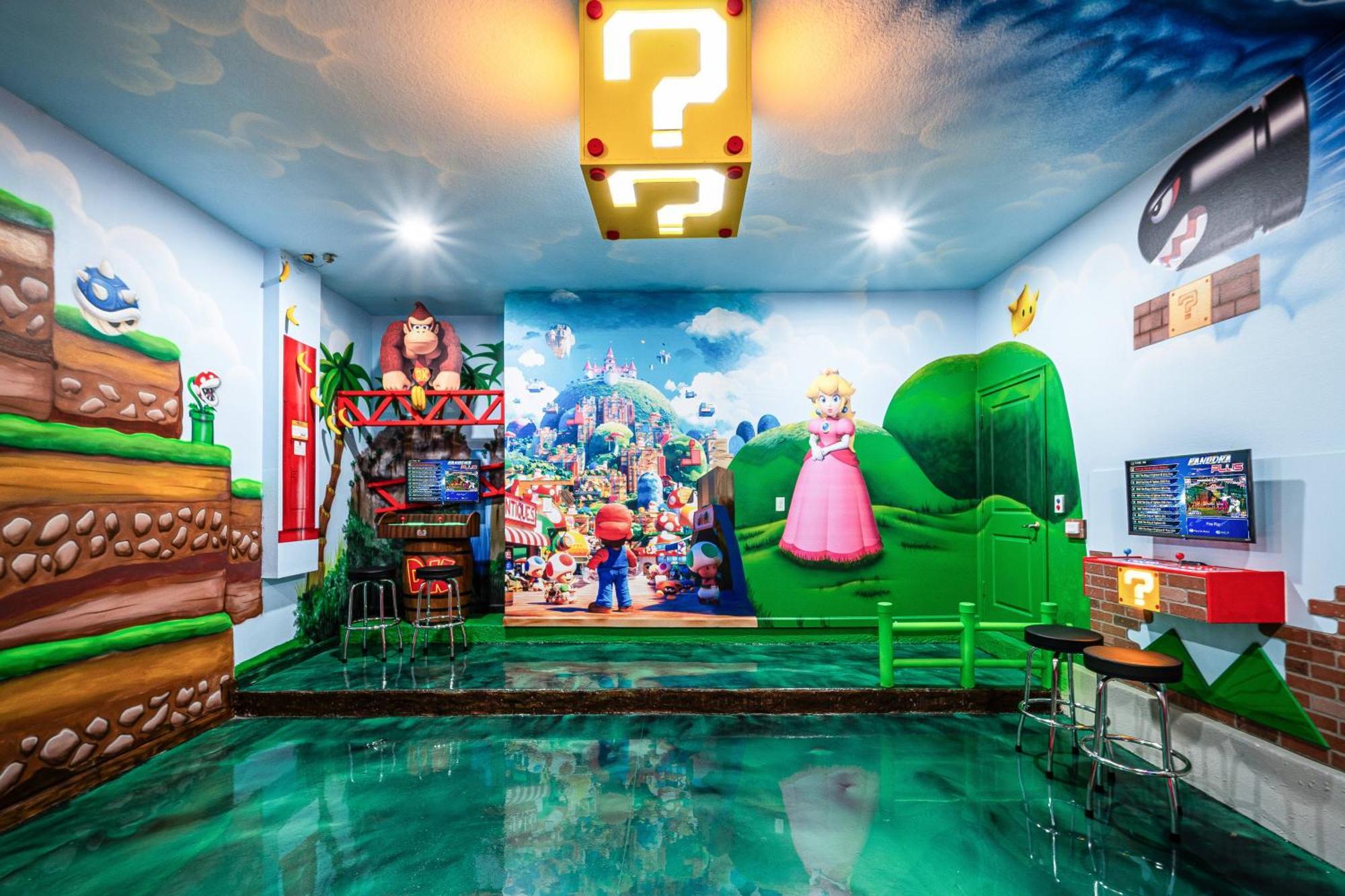Themed Retreat 6br W Magical Private Pool * Orlando