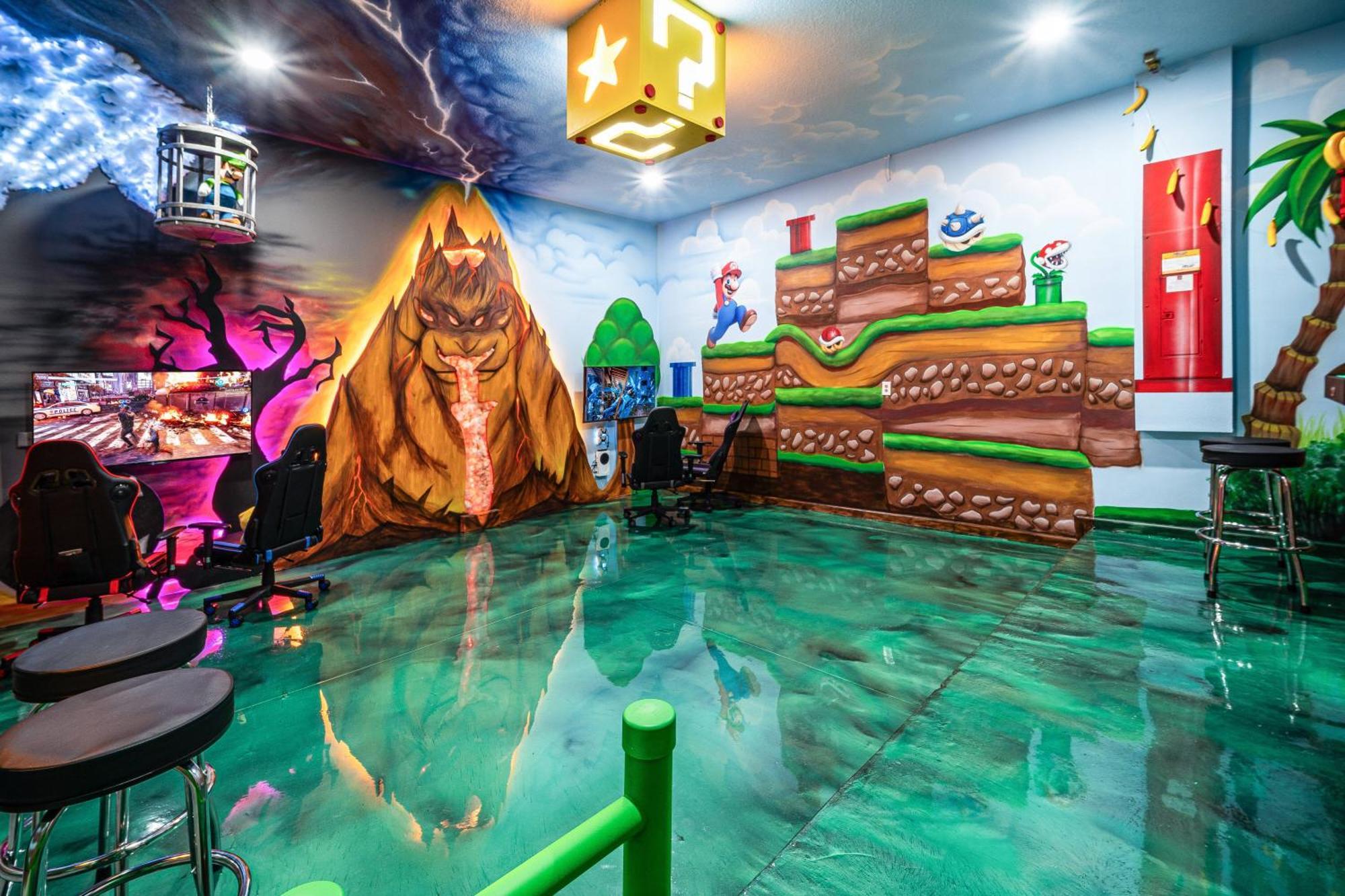 Themed Retreat 6br W Magical Private Pool Holiday home Orlando