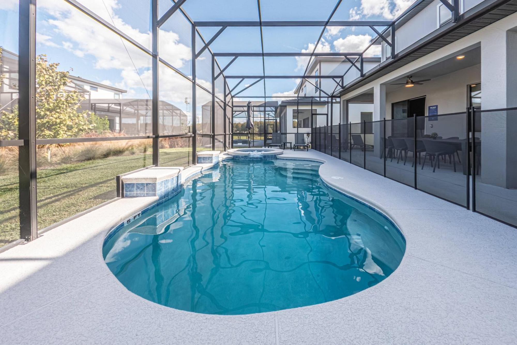 Themed Retreat 6br W Magical Private Pool *